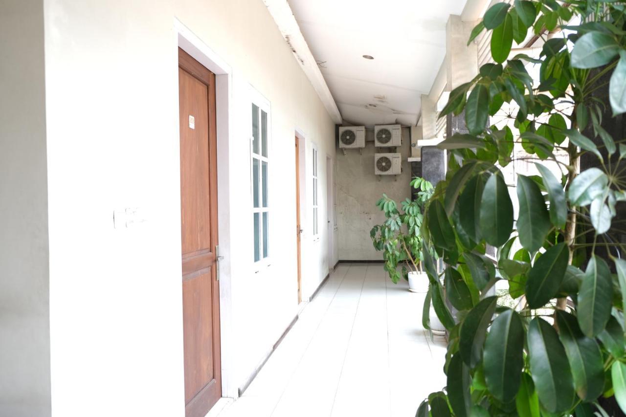 Nusantara Hotel Syariah Jepara Exterior photo